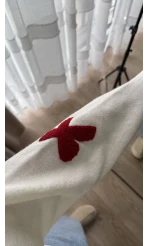 Kurdele Detay Kazak Kırık Beyaz