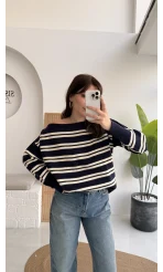 Liora Kayık Yaka Çizgili Kazak - Lacivert