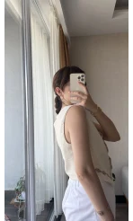 Luna Krem Nakışlı Yelek