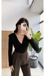 Lydia Vatkalı Önden Büzgülü Bluz - Siyah