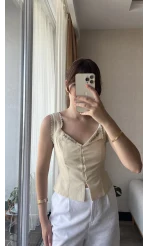 Madam Krem Nakışlı Bluz