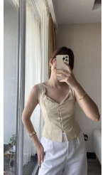 Madam Krem Nakışlı Bluz
