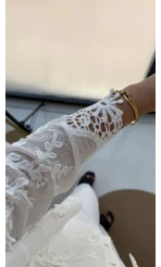 Maylo Beyaz Dantel Detay Gömlek