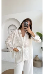 Maylo Beyaz Dantel Detay Gömlek