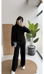 Maysa Dik Yaka Triko Takım - Siyah - Kod: 3804