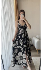 Merik Siyah Elbise Göğüs Pedli