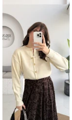 Merly Kalp Düğmeli Triko Hırka - Ekru