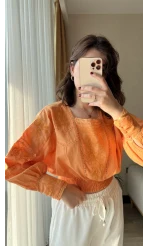 Misty Sırt Detay Nakışlı Gömlek