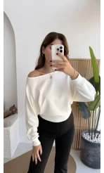 Moira Kayık Yaka Yarasa Kol Bluz - Beyaz