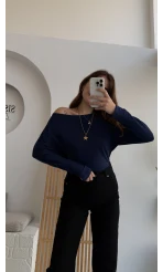 Moira Kayık Yaka Yarasa Kol Bluz - Lacivert