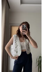 Müslin Çiçek Nakışlı Yelek Beyaz