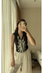 Nakışlı Siyah Yelek