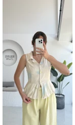 Nervür Volanlı Viskon Sıfır Kol Bluz - 2001