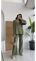 Now V Yaka Triko Takım Çam Yeşili