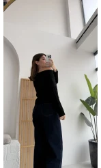 Omzu Açık Fitilli Kazak - Siyah