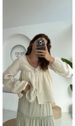 Peri İnci Detay Krem Bluz