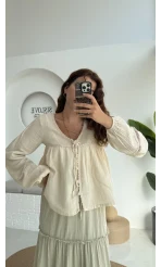 Peri İnci Detay Krem Bluz