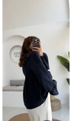 Peri İnci Detay Lacivert Bluz