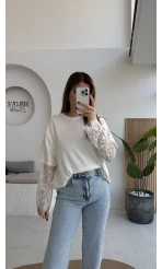 Oversize Bilek Detay Dantel Kol T-shirt - Ekru