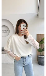 Oversize Bilek Detay Dantel Kol T-shirt - Ekru