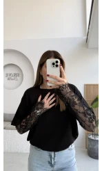 Oversize Bilek Detay Dantel Kol T-shirt - Siyah