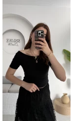 Oys Kayık Yaka T-Shirt Siyah