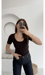 Oys U Yaka T-Shirt Acı Kahve