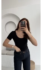 Oys U Yaka T-Shirt Siyah