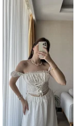 Penapella Beyaz Dantelli Crop