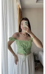 Penapella Yeşil Dantelli Crop