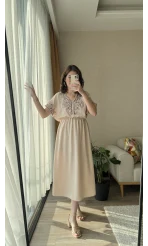 Poppy Krem Nakışlı Elbise