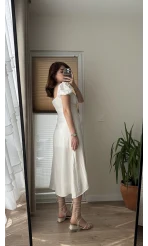 Prenses Yaka Beyaz Astarlı Elbise