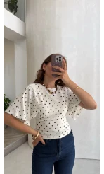 Puantiye Desenli Beli Büzgülü T-Shirt - Ekru - Kod: 1105