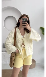 Püskül Detay Bağlamalı Gömlek Limon Sarısı