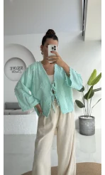 Püskül Detay Bağlamalı Gömlek - Mint