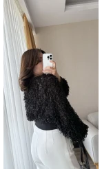 Püsküllü Siyah Kazak