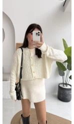 Rachel Gold Düğme Detay Crop Hırka - Ekru