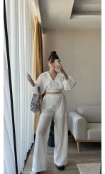 Sakale Beyaz Crop Takım