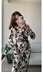 Saten Kemerli Elbise