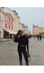 Shirley Asimetrik Kesim Boğazlı Triko Panço - Siyah