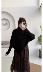 Shirley Asimetrik Kesim Boğazlı Triko Panço - Siyah