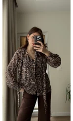 Şifon Leopar Fular Detay Bluz
