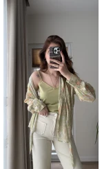 Şifon Yeşil Fular Detay Bluz