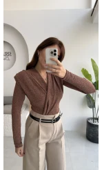Simli Vatkalı Uzun Kol Zıbın Bluz - Bronz Kahve