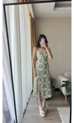 Sırt Detay Yeşil Elbise