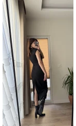 Siyah Altın Tokalı Elbise