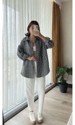 Siyah Beyaz Jakarlı Cepli Gömlek Hırka