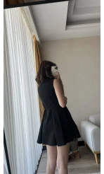 Siyah Fermuarlı Elbise