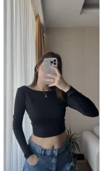 Siyah Sırt Detay Crop