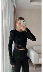 Vatkalı Siyah Tül Askılı Uzun Kol Bluz